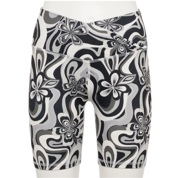 SO Pants - NWT SO Sporty Crossover Biker Shorts Black & White Floral Juniors Size XS